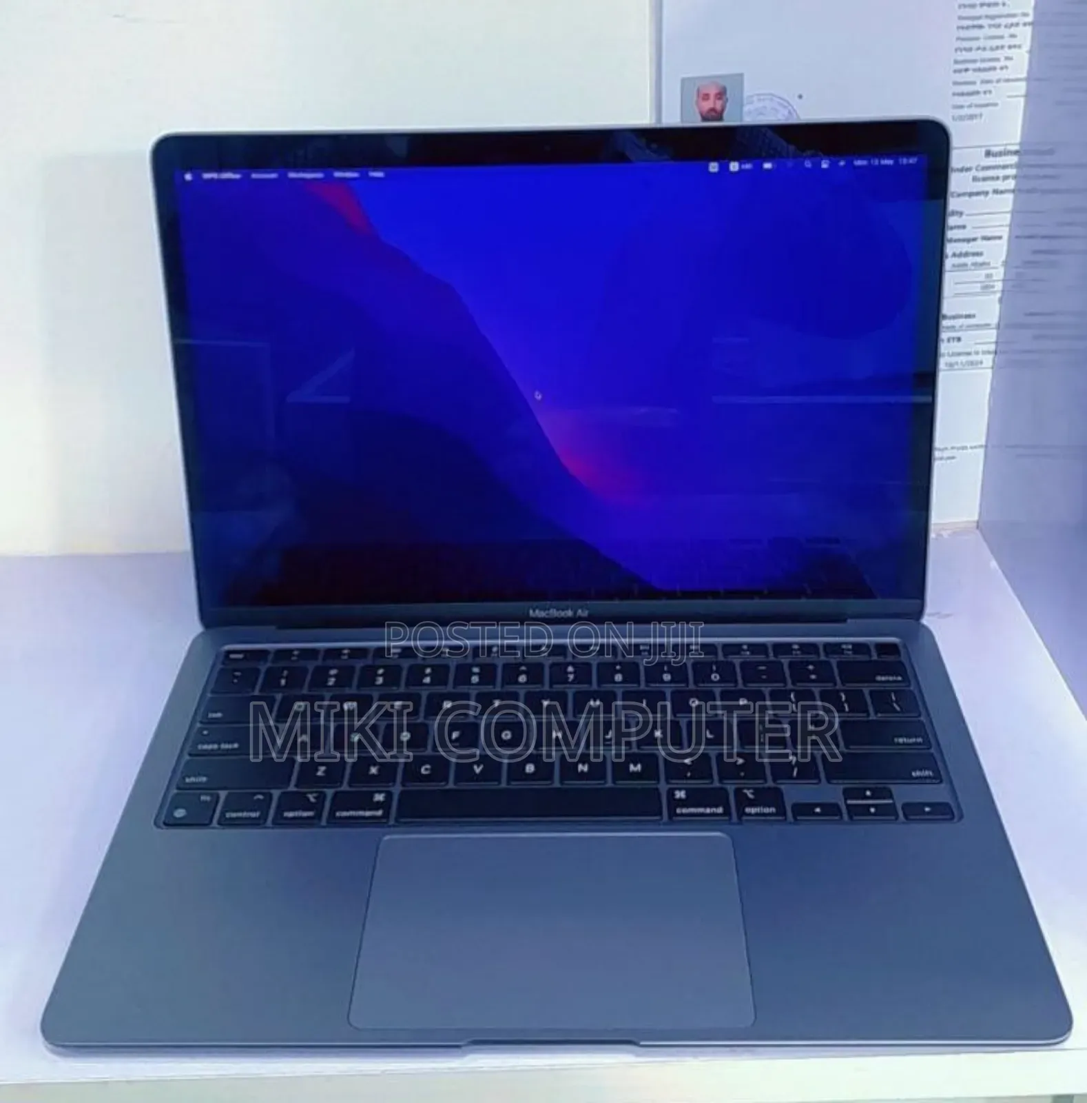 New Laptop Apple MacBook Air 2020 M1 8GB Intel SSD 256GB