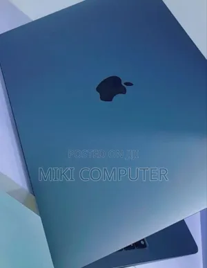 New Laptop Apple MacBook Air 2020 M1 8GB Intel SSD 256GB