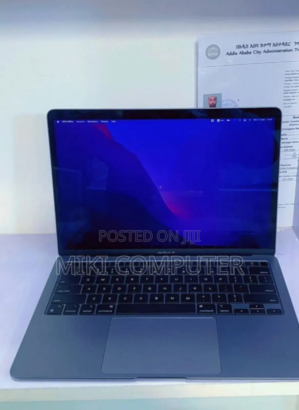 New Laptop Apple MacBook Air 2020 M1 8GB Intel SSD 256GB