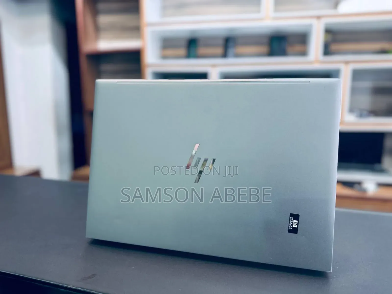 New Laptop HP ZBook Firefly 16 G10 16GB Intel Core I7 SSD 1T