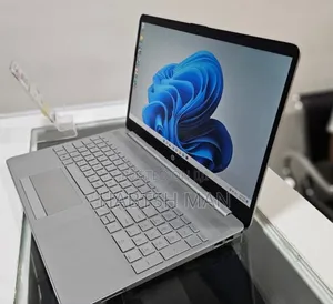 New Laptop HP Stream Notebook 8GB Intel Core I7 SSD 512GB