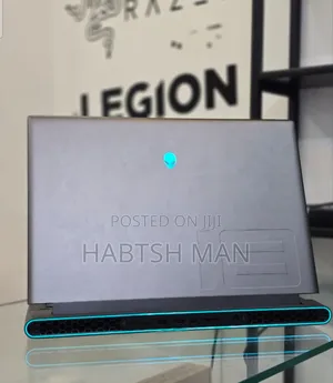 New Laptop Alienware M17x R2 32GB Intel Core I9 SSD 1T