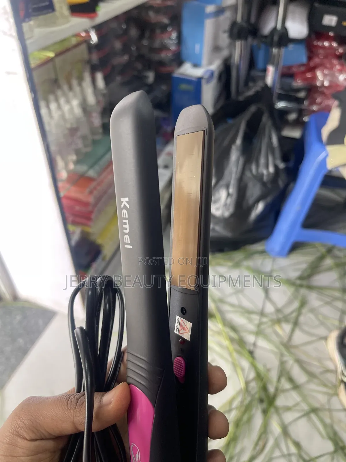 Kemei Professional Hair Straightener