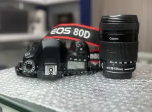 Canon 80d 18-135mm DSLR Camera