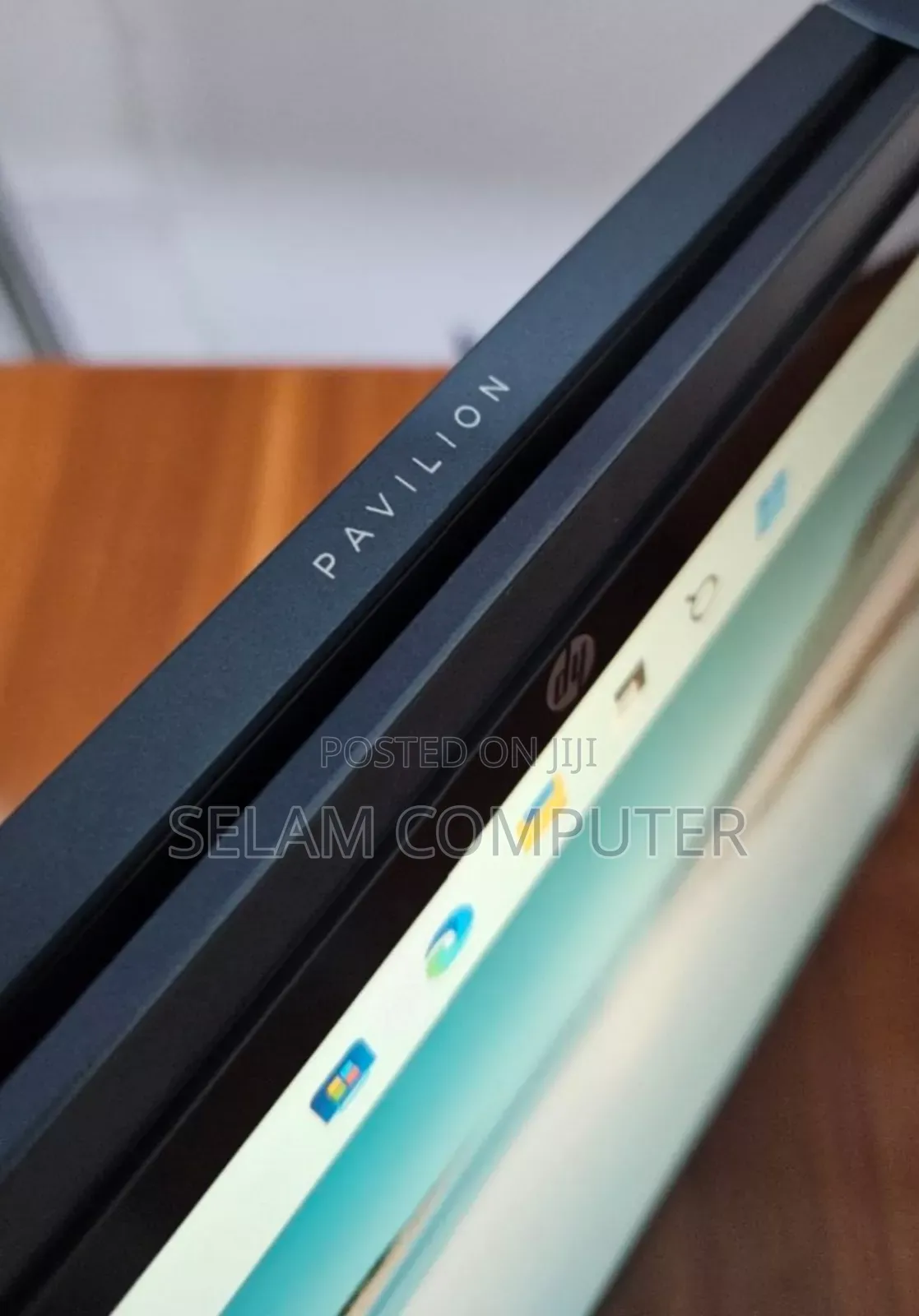 New Laptop HP Pavilion 15 8GB Intel Core I3 SSD 256GB