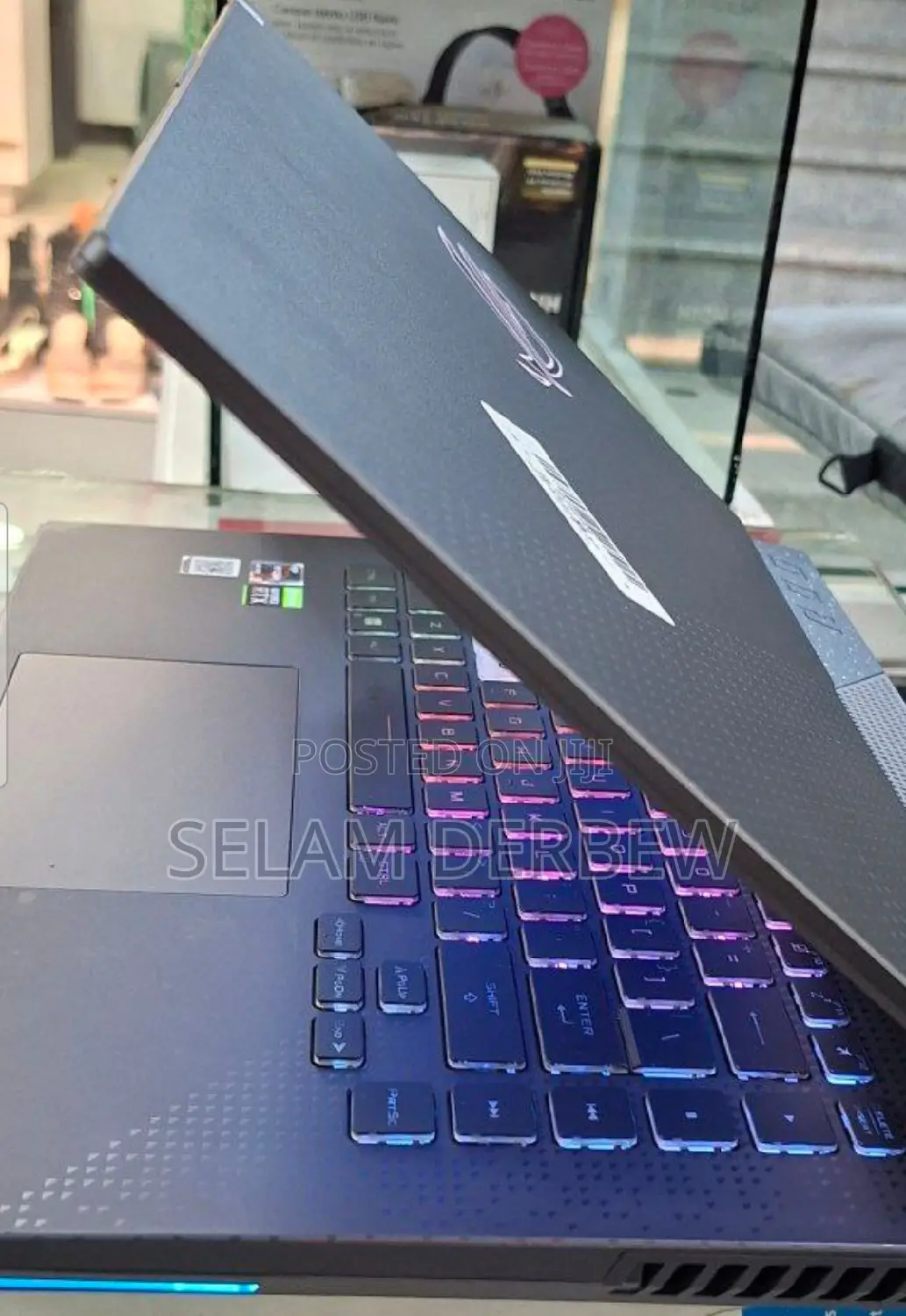 New Laptop Asus ROG Strix G15 16GB AMD Ryzen 9 SSD 512GB