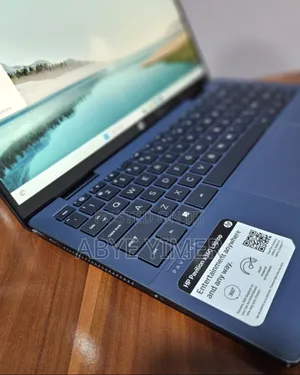 New Laptop HP Pavilion 14 X360 2-in-1 8GB Intel Core I3 SSD 256GB