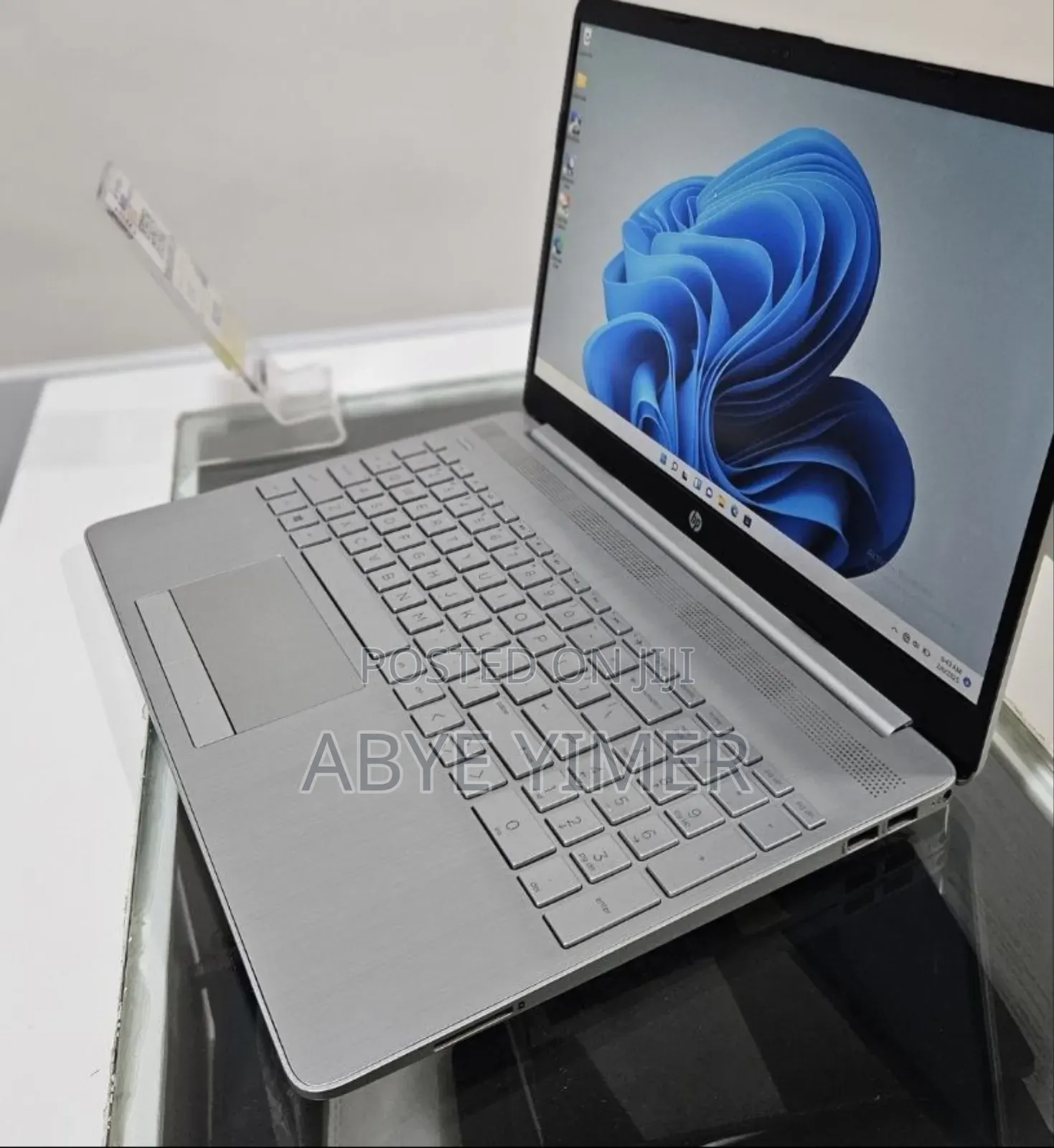 New Laptop HP Stream Notebook 8GB Intel Core I7 SSD 512GB
