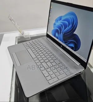 New Laptop HP Stream Notebook 8GB Intel Core I7 SSD 512GB