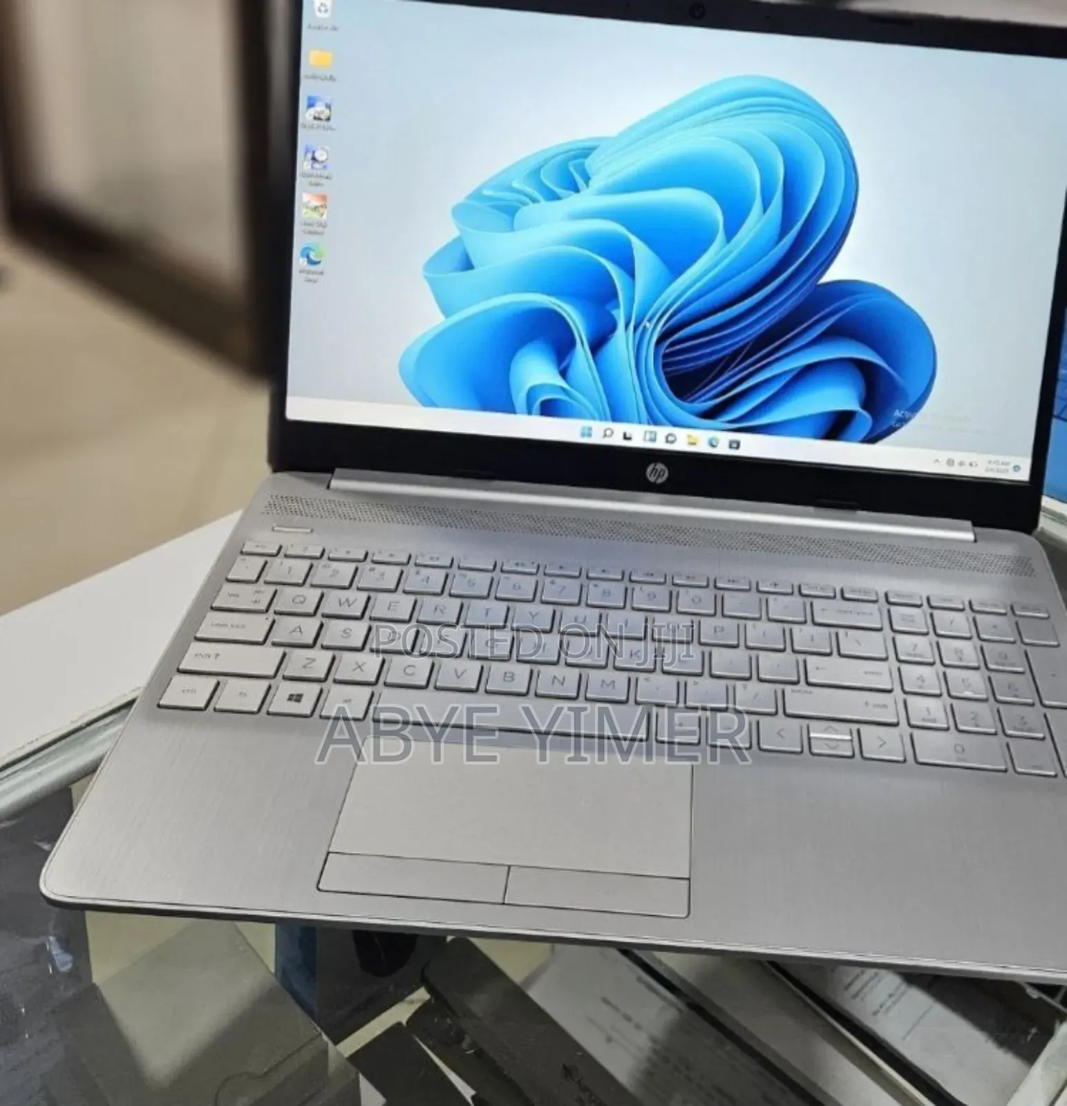 New Laptop HP Stream Notebook 8GB Intel Core I7 SSD 512GB