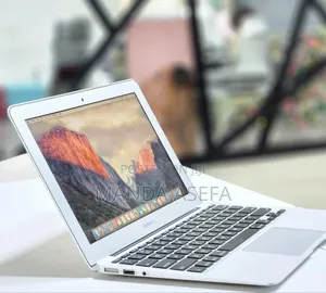 New Laptop Apple MacBook Air 2011 4GB Intel Core I5 SSD 128GB