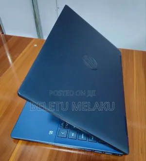 New Laptop HP Pavilion 14 8GB Intel Core I3 SSD 256GB