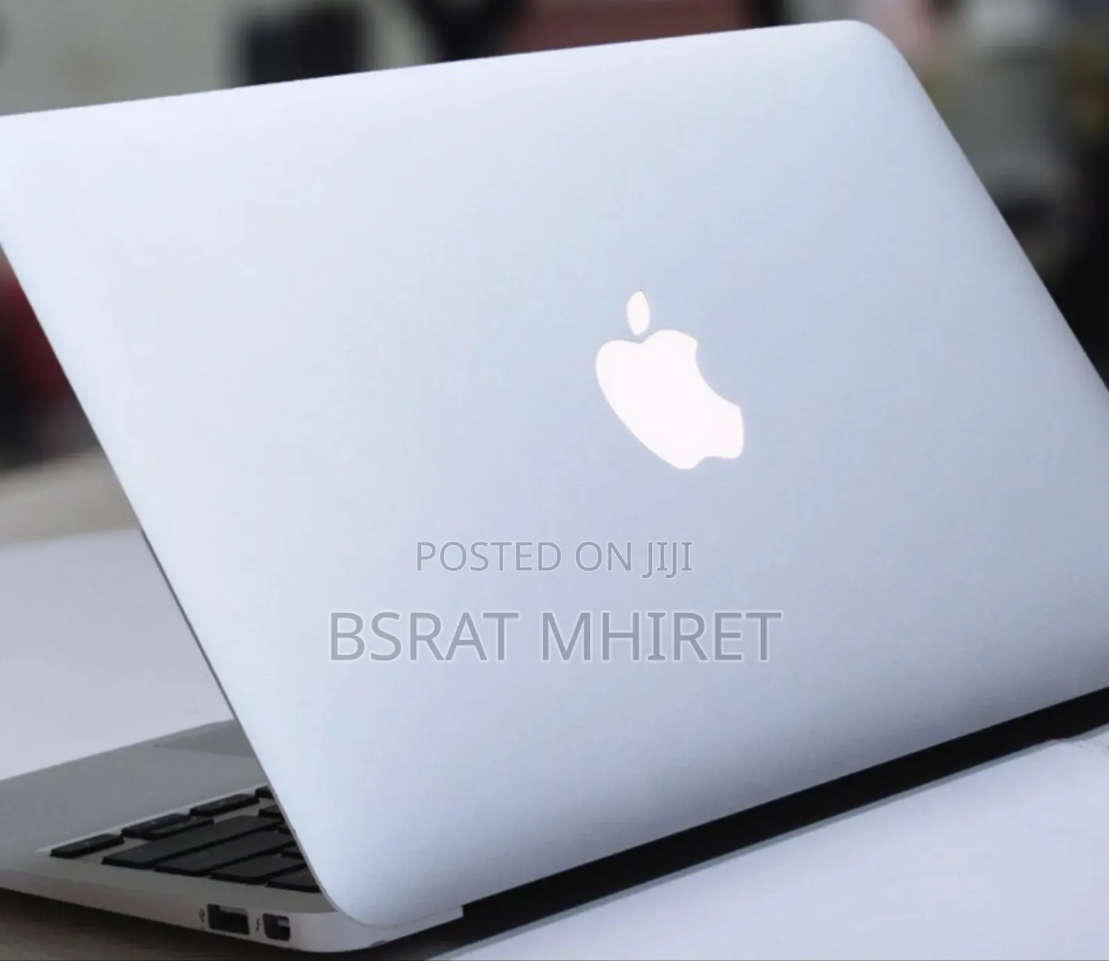 New Laptop Apple MacBook 2015 4GB Intel Core I5 SSD 128GB