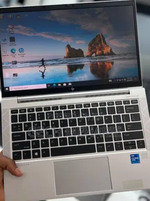 New Laptop HP EliteBook 830 G8 16GB Intel Core I7 SSD 512GB