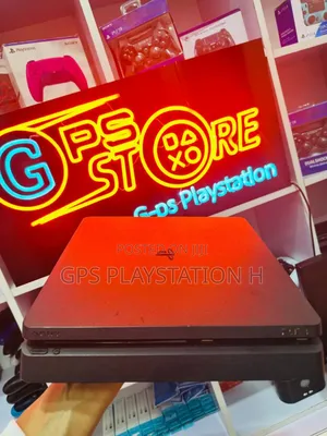 Photo - Playstation 4 Jealbreak ጄልብሬክ Almost New