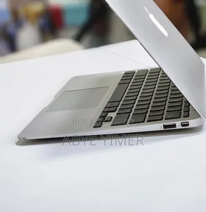 New Laptop Apple MacBook Air 2015 4GB Intel Core I5 SSD 128GB