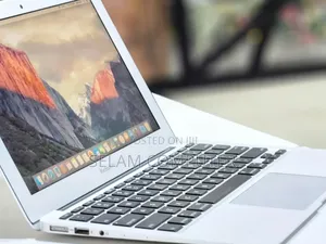 New Laptop Apple MacBook Air 2015 4GB Intel Core I5 SSD 128GB