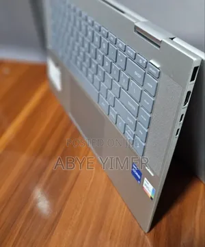 New Laptop HP Envy X360 8GB Intel Core I5 SSD 512GB