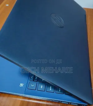 New Laptop HP Pavilion X360 8GB Intel Core I3 SSD 256GB