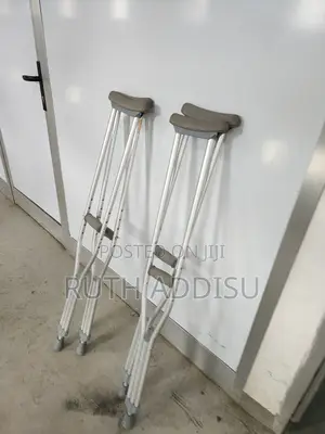Photo - Crutches吃完crutches畾裡外crutches四個crutches覶你crutches扥只crutches