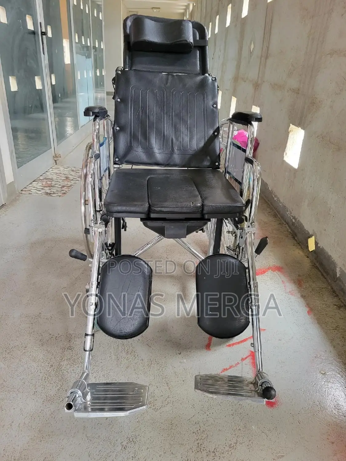 Bathroom Movable - Multi-Functional Wheelchair梅يwheelchair