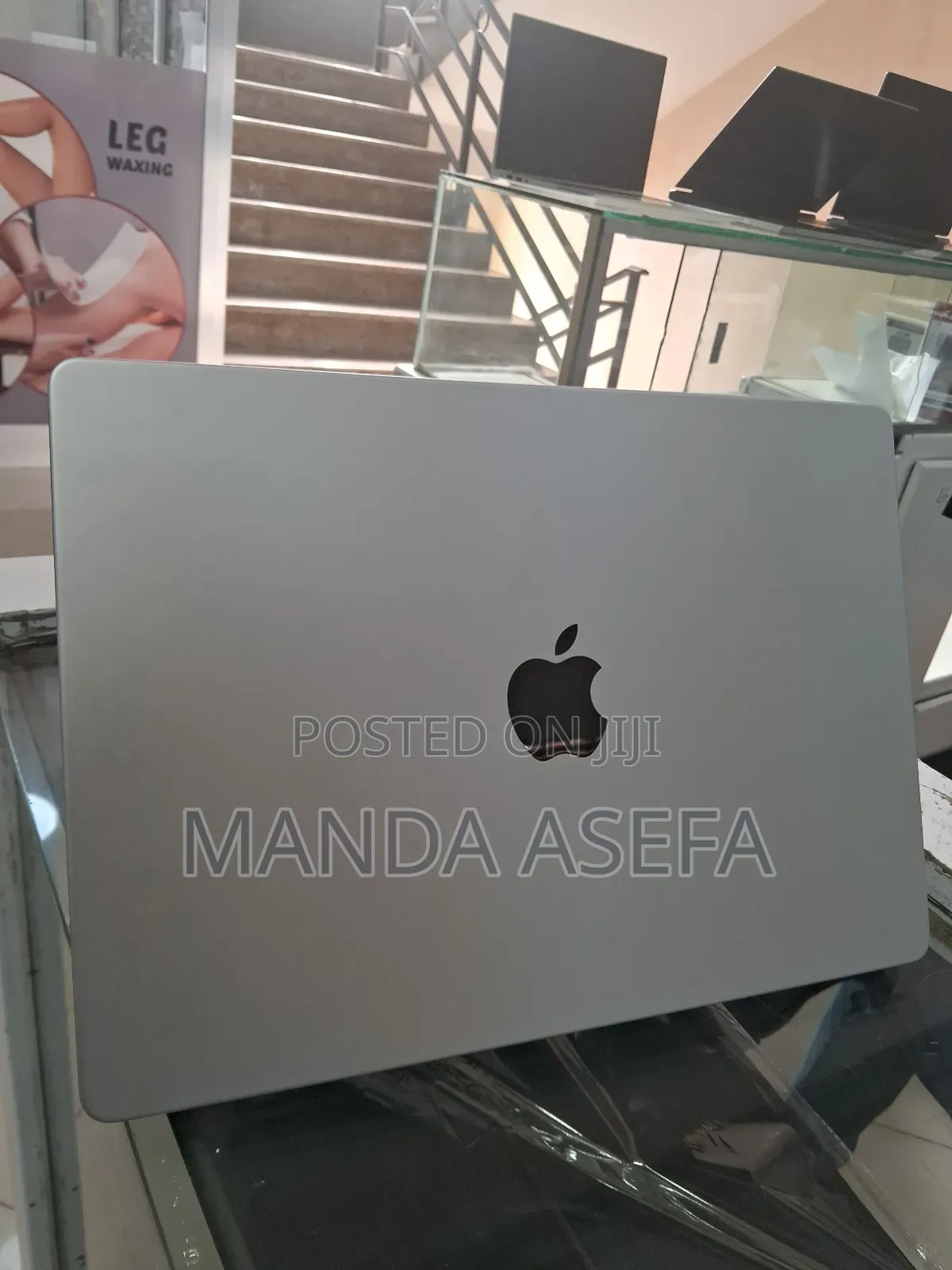 New Laptop Apple MacBook Pro 16GB Apple M1 SSD 512GB