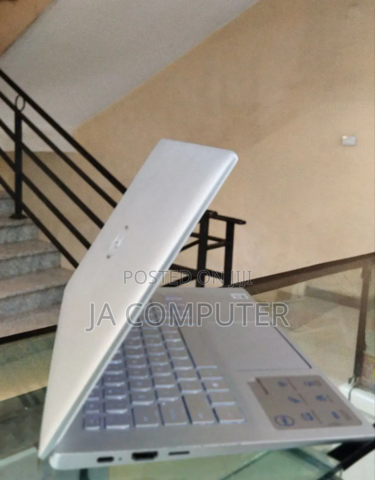 New Laptop Dell Inspiron 15 8GB Intel Core I7 SSD 512GB