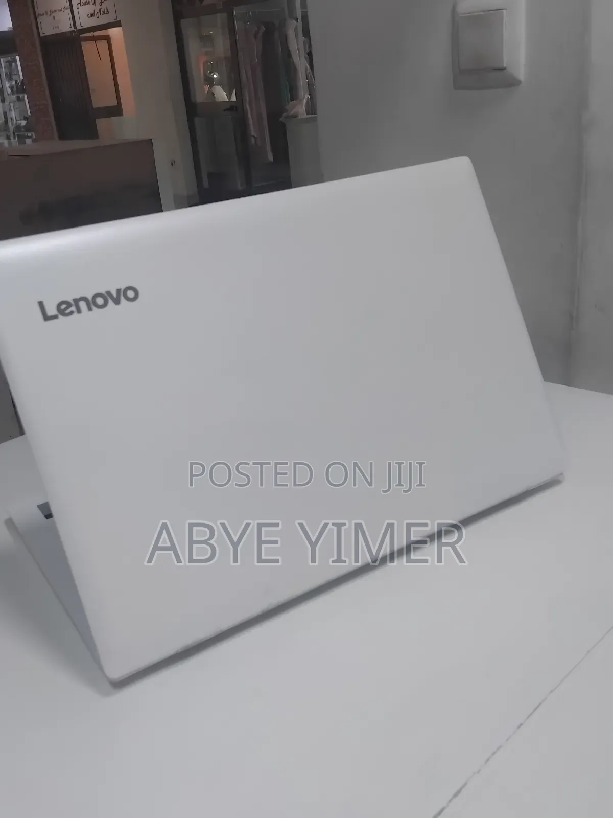 New Laptop Lenovo IdeaPad D330 8GB Intel Core I5 SSD 1T