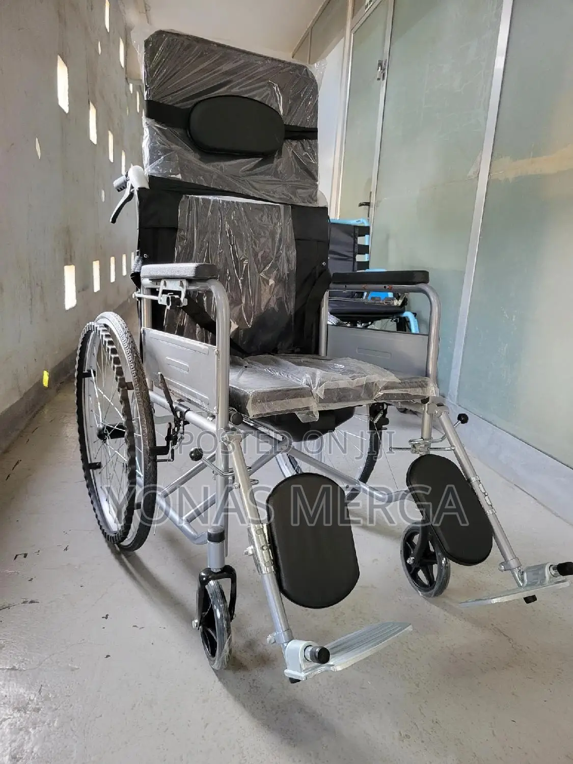 Reclining Wheelchair, W/C Offers Several Features Benefits