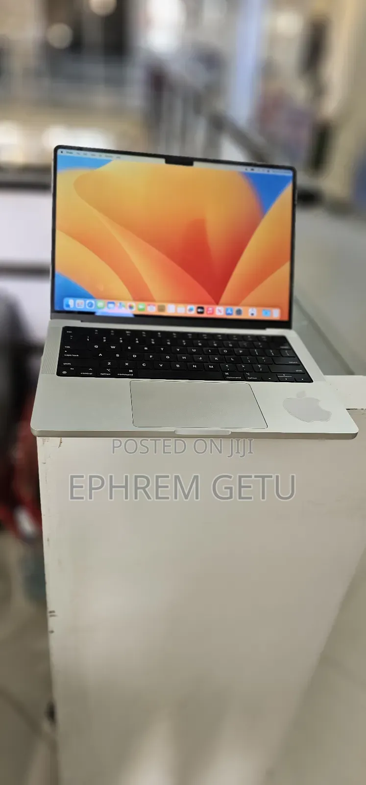 New Laptop Apple MacBook Pro M1 16GB Apple M1 Pro SSD 512GB
