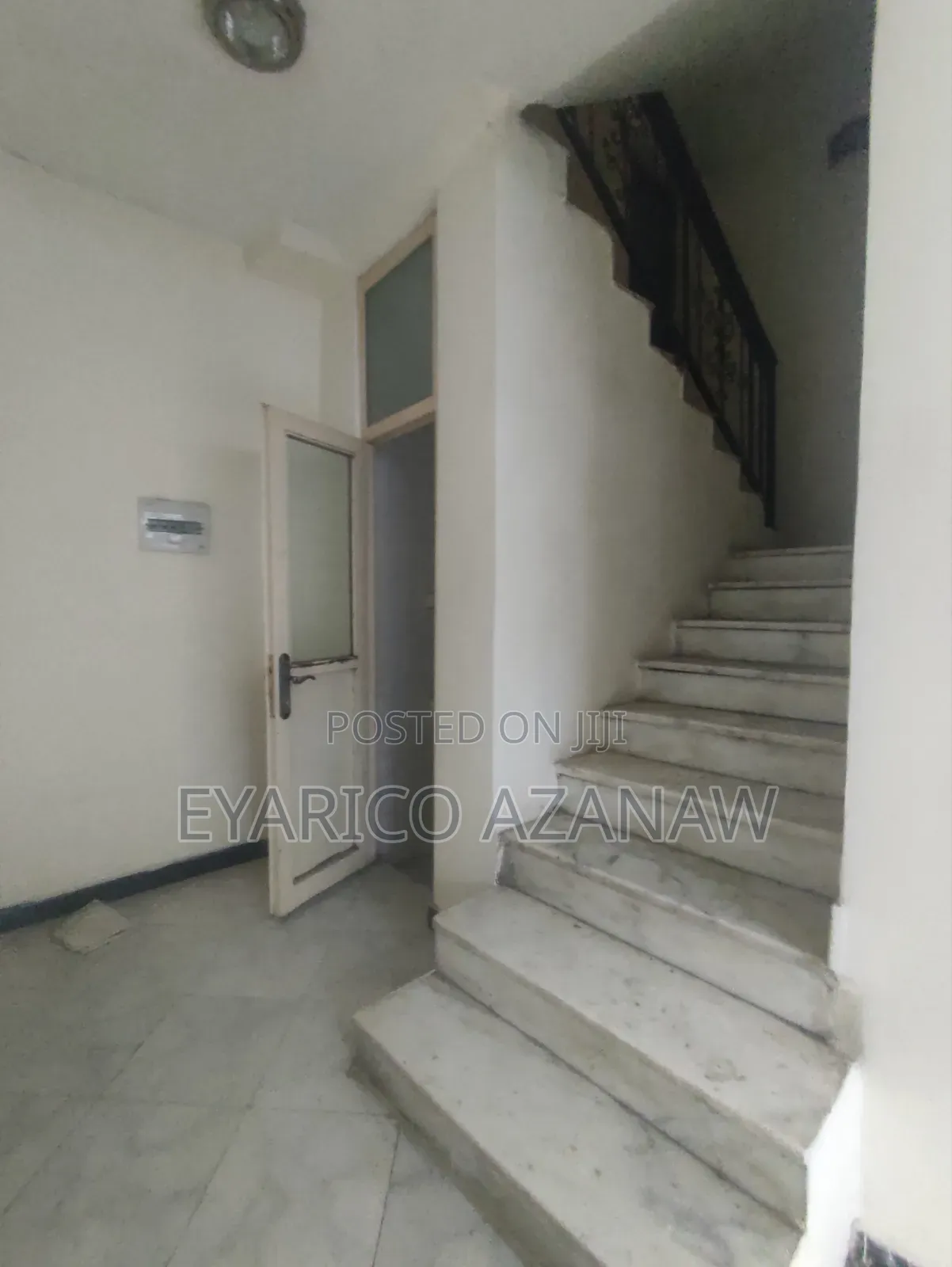 4bdrm House in G+3 72ካሬ ሰሚት72 ሰፈር, Bole for rent