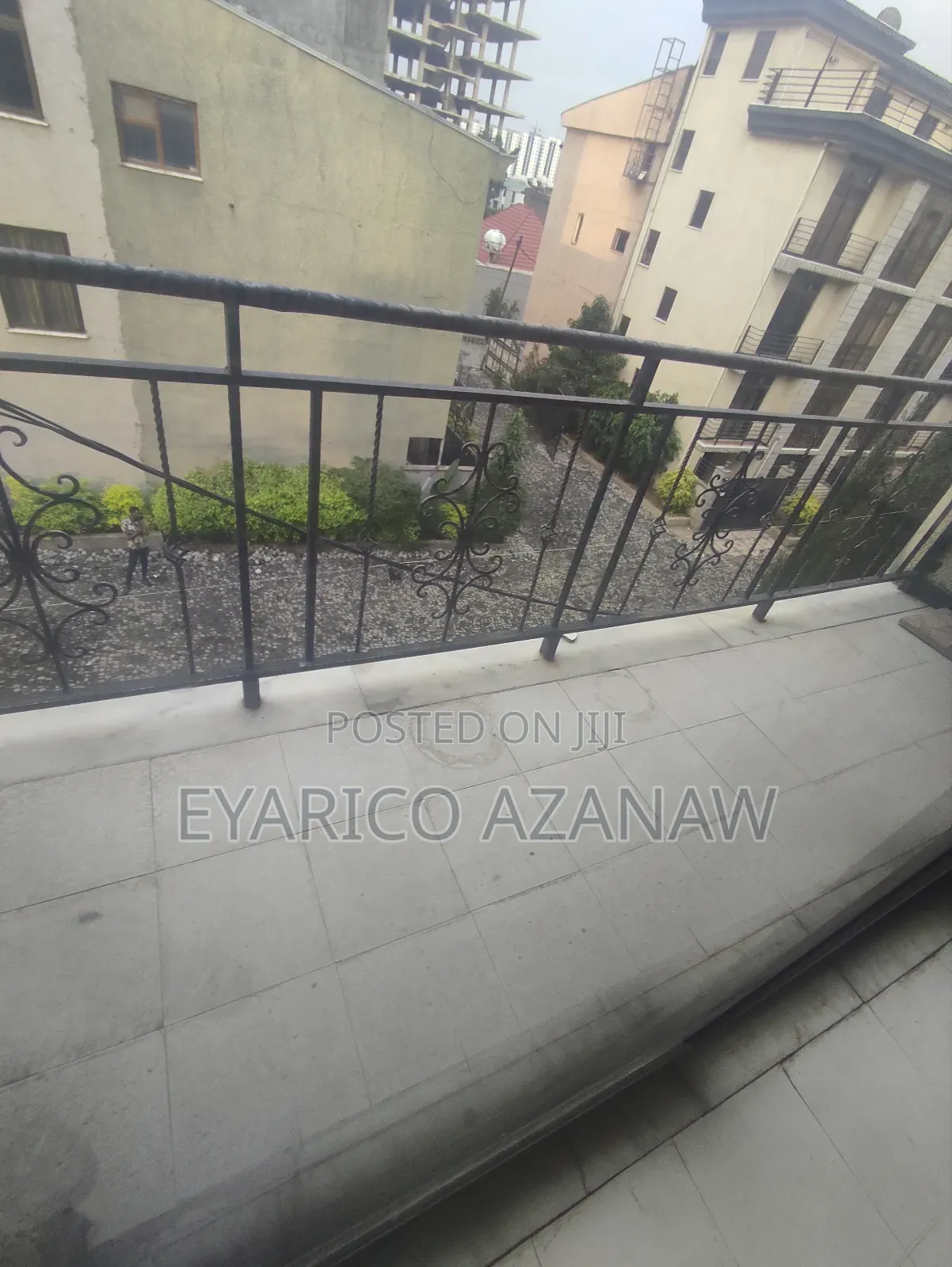 4bdrm House in G+3 72ካሬ ሰሚት72 ሰፈር, Bole for rent