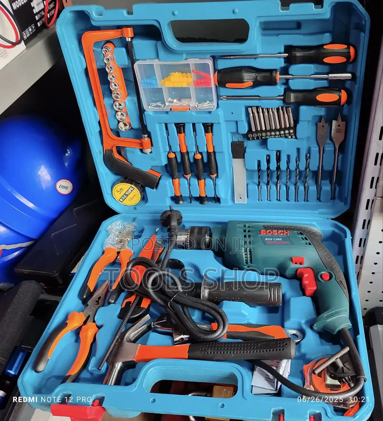 Bosch Drill With Full Accessories