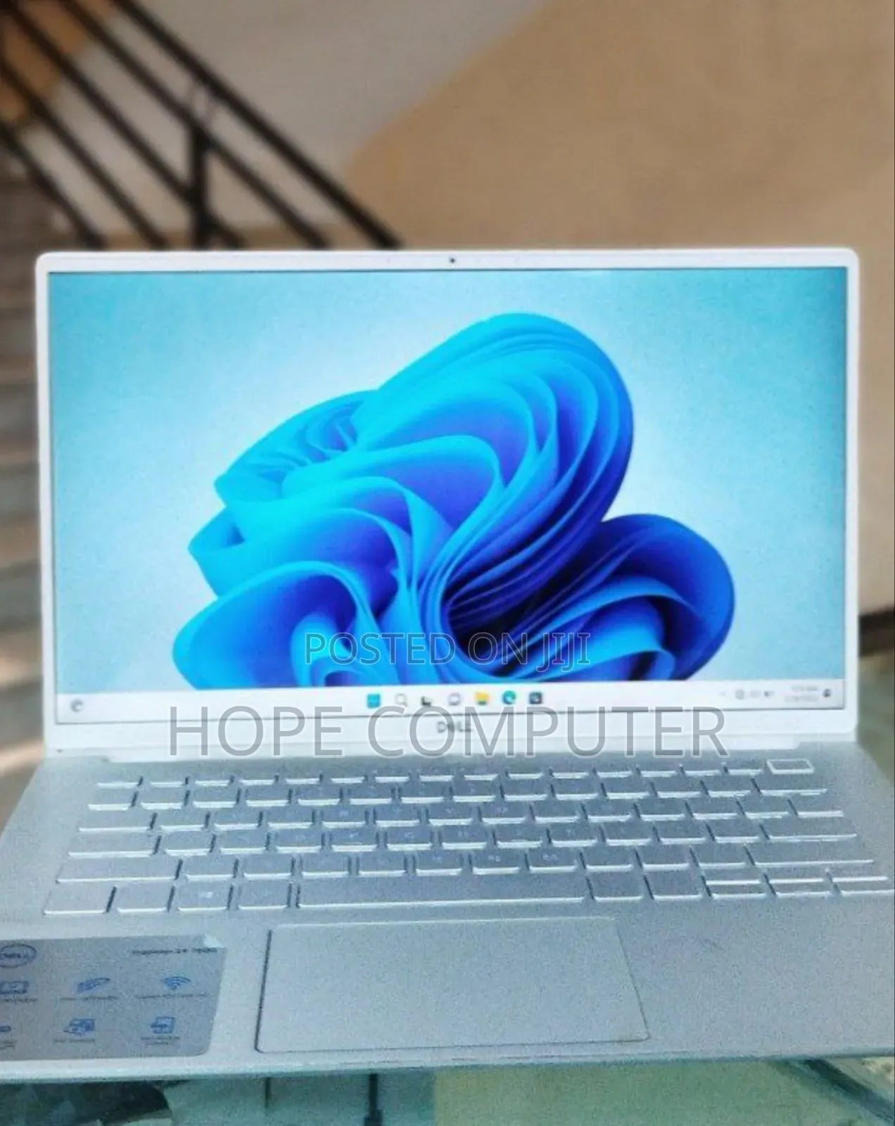 New Laptop Dell Inspiron 15 8GB Intel Core I7 SSD 512GB