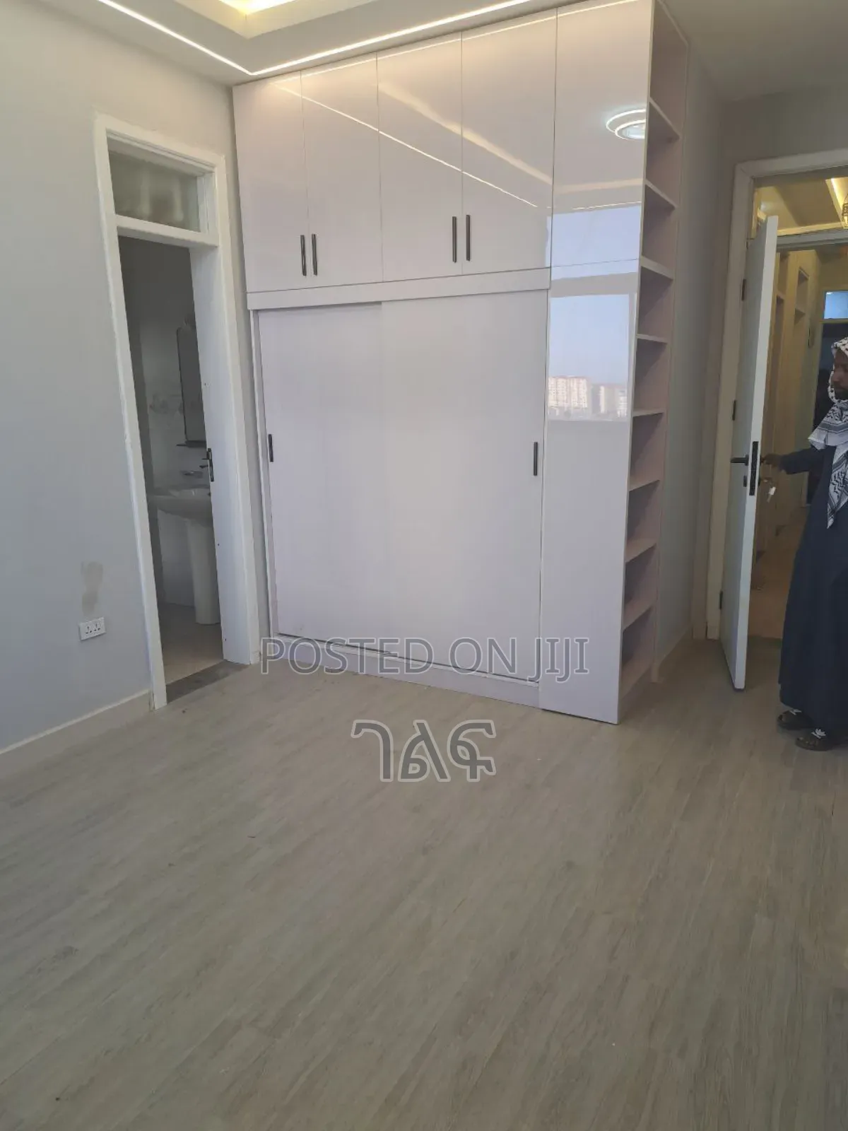 2bdrm Apartment in 50% ባንክ የተመቻቸላቸው, Bole for sale