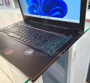 New Laptop Asus ROG Zephyrus G15 16GB Intel Core I7 SSHD (Hybrid) 1.5T