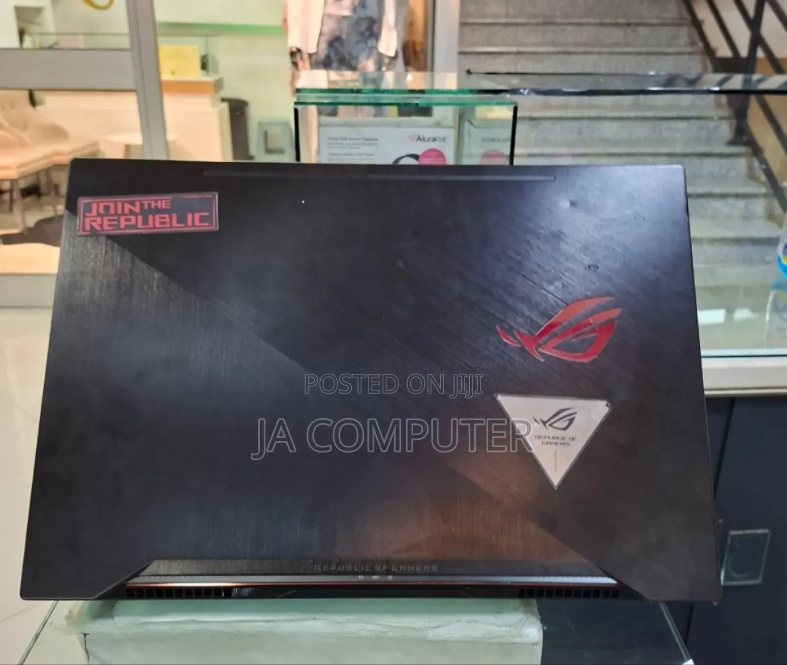 New Laptop Asus ROG Zephyrus G15 16GB Intel Core I7 SSHD (Hybrid) 1.5T