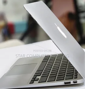 New Laptop Apple MacBook Air 2015 4GB Intel Core I5 SSD 128GB