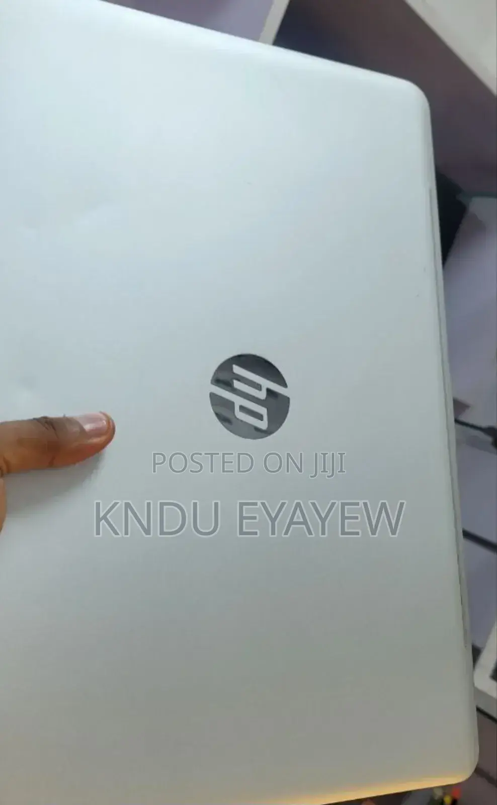 New Laptop HP Envy X360 8GB Intel Core I5 SSD 1T