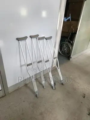 Crutches前晚crutches四個crutches較高axillary Crutches鎮定crutches