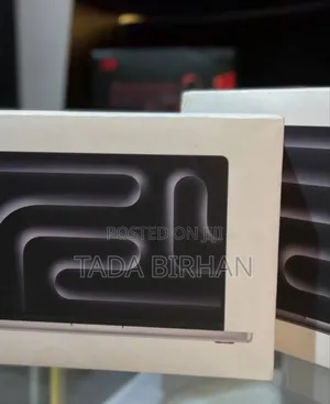 New Laptop Apple MacBook Pro 2024 M4 14-Inch 48GB Apple M4 Pro SSD 3T