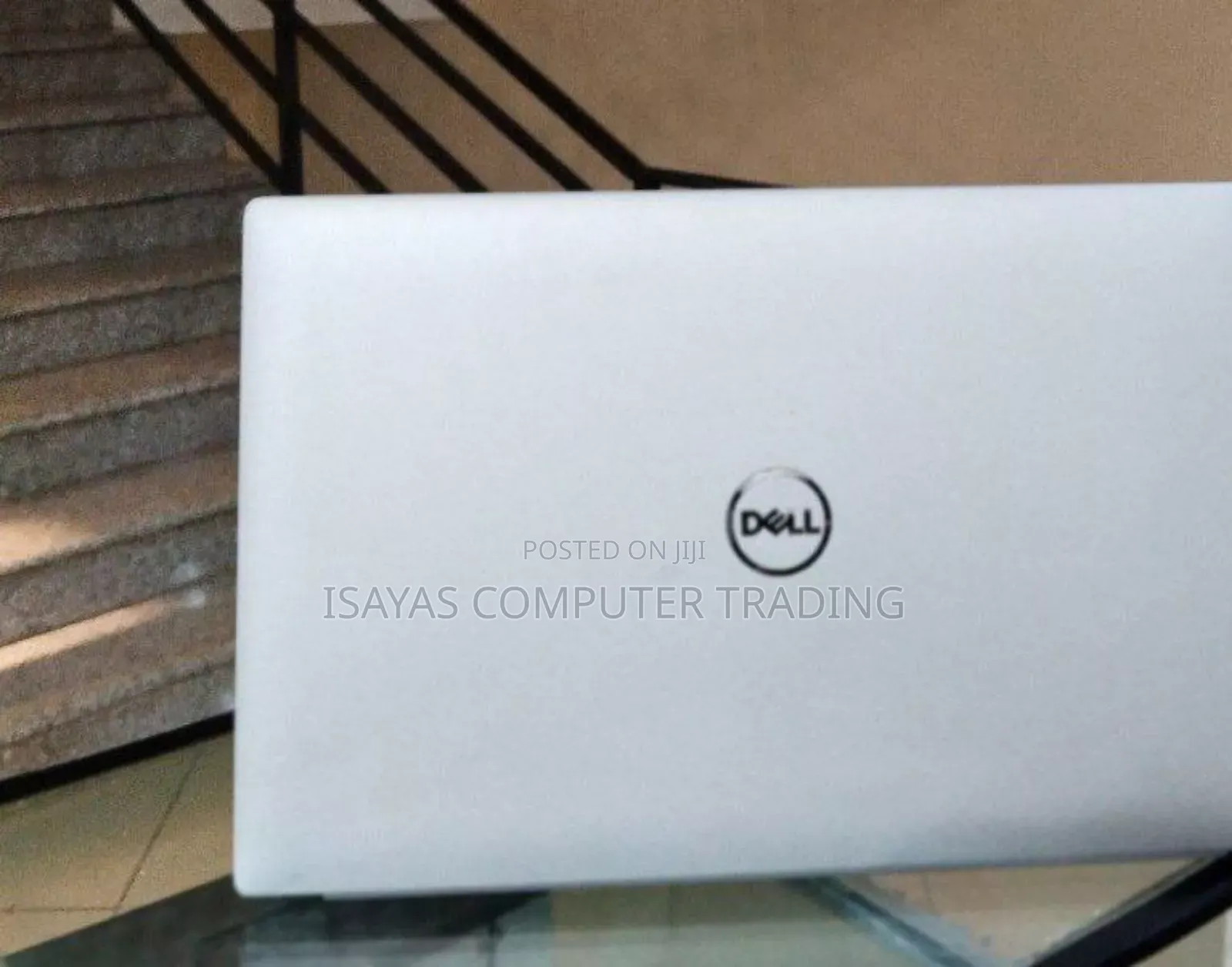 New Laptop Dell Precision 15 3520 8GB Intel Core I7 SSD 512GB