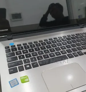 Laptop Toshiba Portege A30 12GB Intel Core I7 HDD 1T