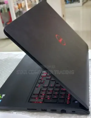 New Laptop Dell Inspiron 15 8GB Intel Core i7 SSD 512GB