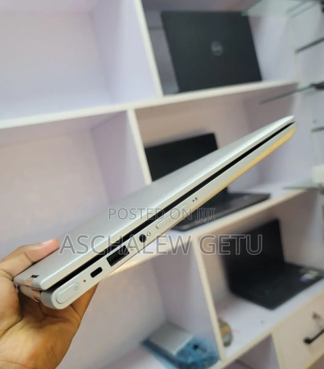 New Laptop HP Envy X360 8GB Intel Core I5 HDD 1T