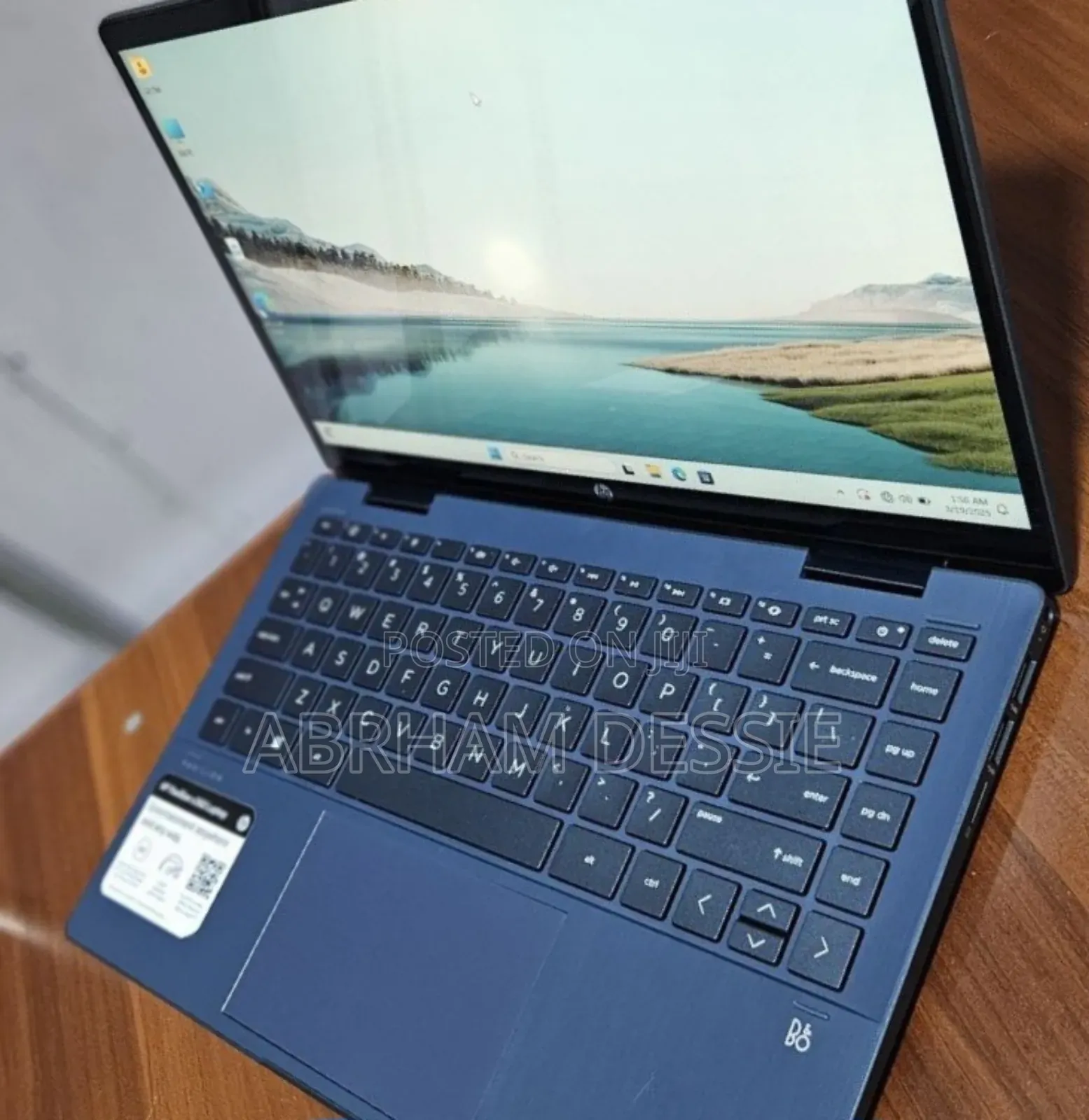 New Laptop HP Pavilion X360 8GB Intel Core I3 SSD 256GB