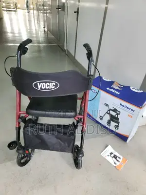 Photo - Walker Medical前日heavy Duty Walker說法european Standard Walker