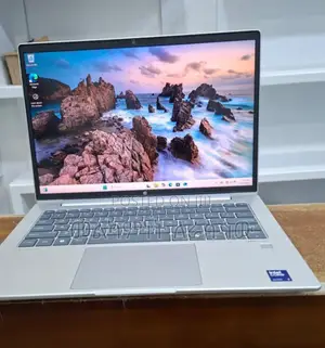 New Laptop HP ProBook 440 G7 16GB Intel Core Ultra 5 SSD 512GB