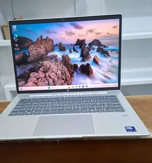 New Laptop HP ProBook 440 G7 16GB Intel Core Ultra 5 SSD 512GB