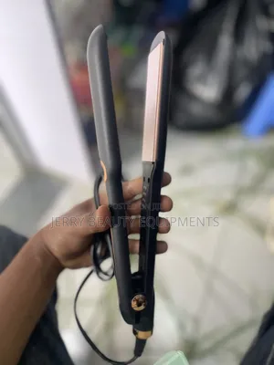 Kerati Therapy Pro Hair Straightener